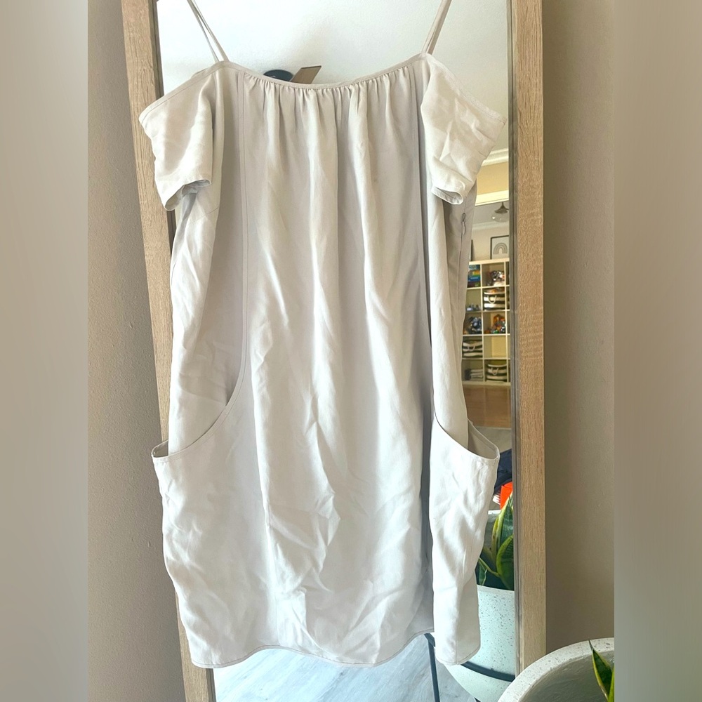 Madison Marcus tunic/dress. One size. Beige in color.